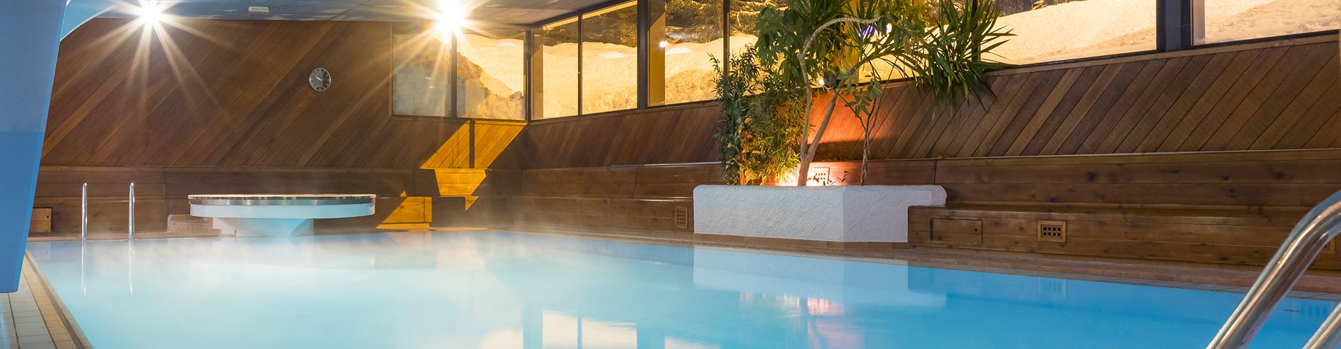 piscine intérieur-hotel spa courchevel